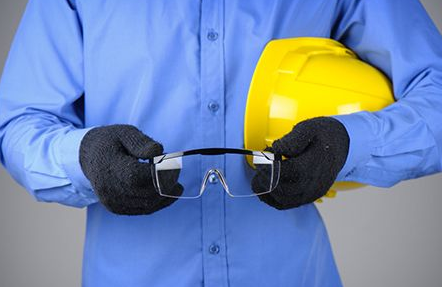 PPE - Personal Protective Equipment: Eye and Face Protection - Image 4