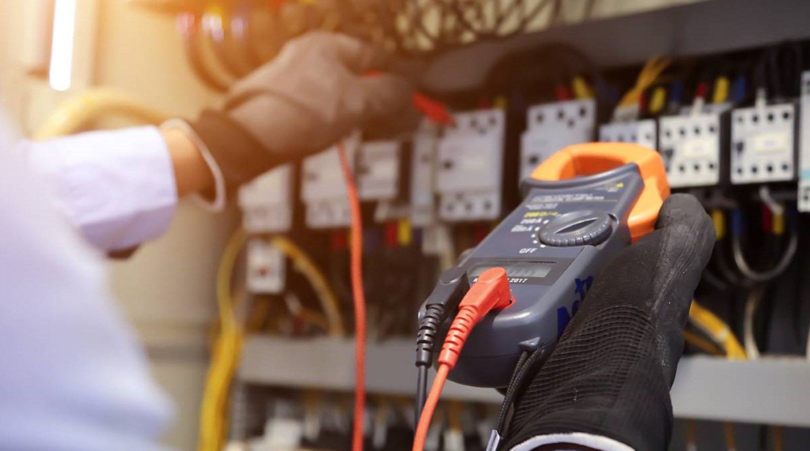 Electrical Safety - Spanish