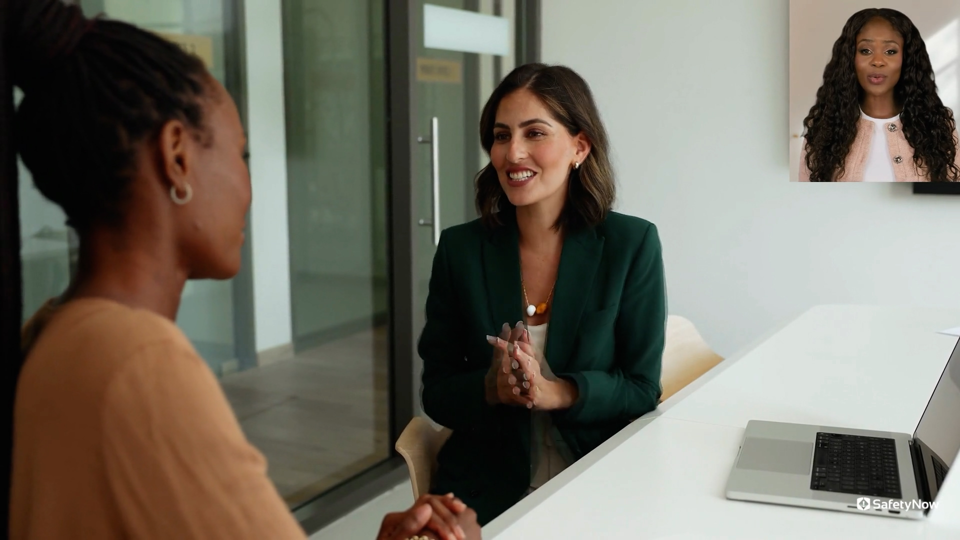 Supportive Communication - Bring Out the Best in Your Employees (French) / Communication de soutien - Faites ressortir le meilleur de vos employés - Image 4