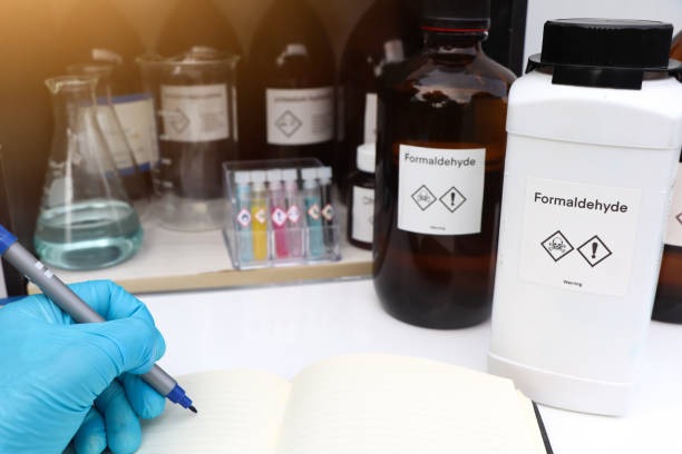 Formaldehyde Safety: Staying Safe Around a Hidden Hazard - Spanish
