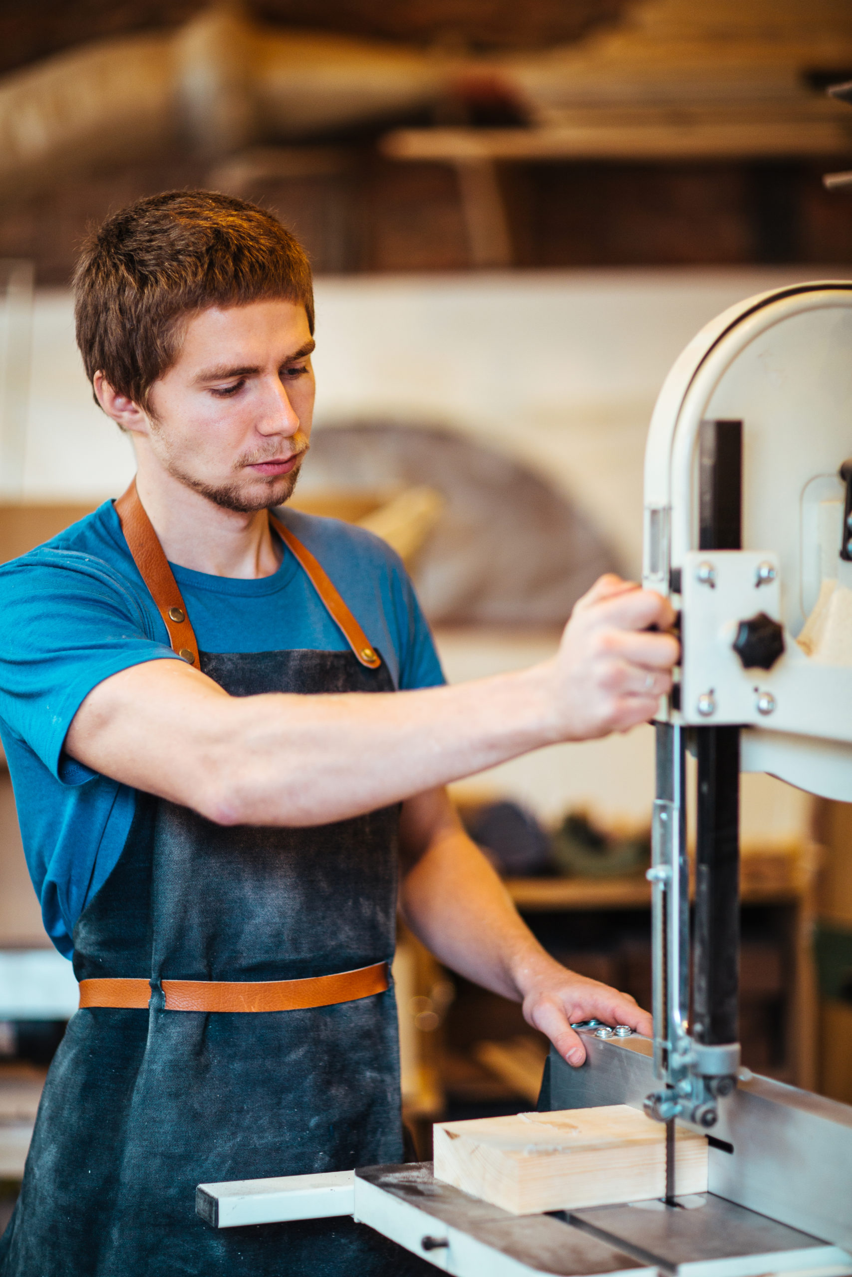 SAFETY TIP: Bandsaw Guarding - Image 3