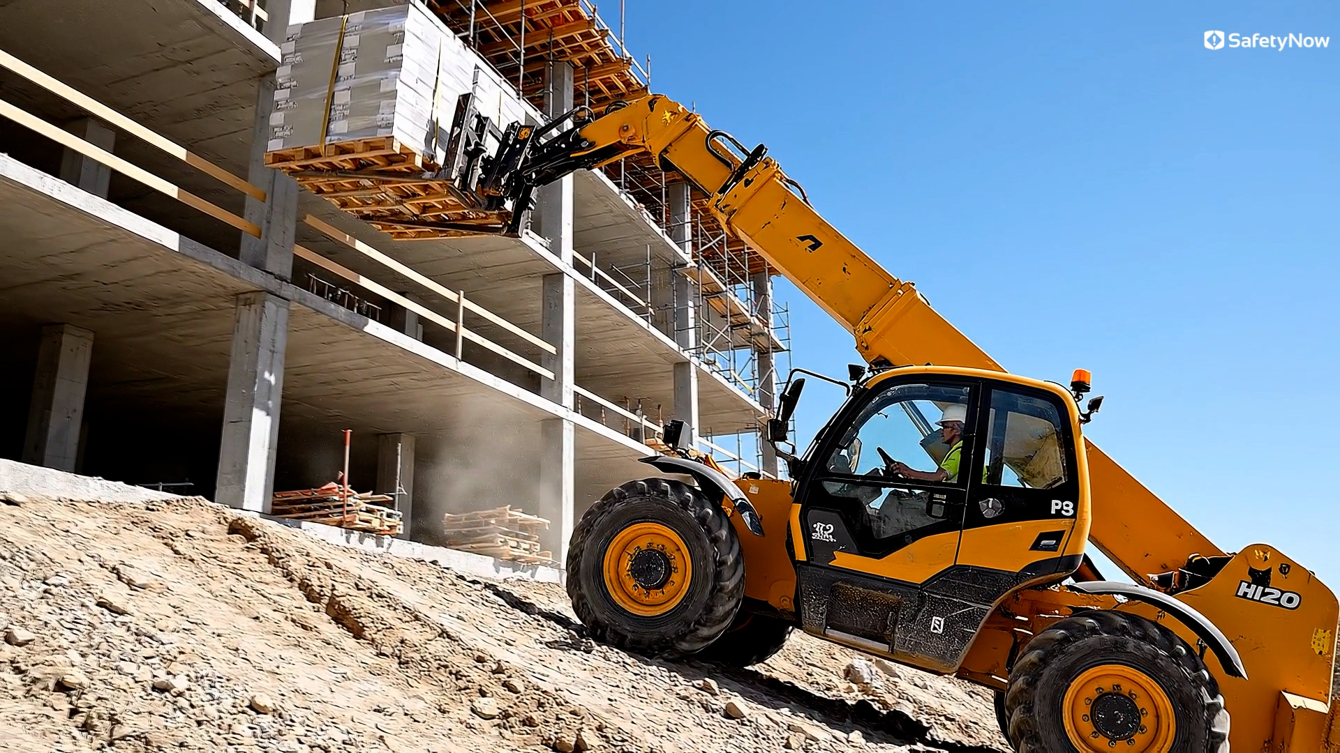 Telehandlers: Safe Operation - Spanish - Image 4